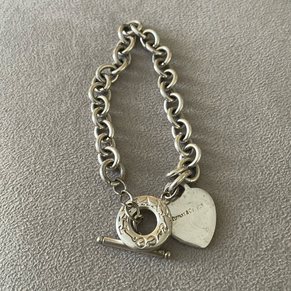 Heart Toggle Chain Bracelet- Silver - image 1